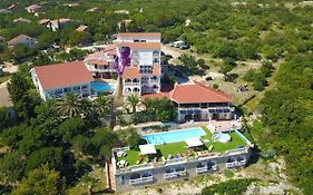 Garden Resort - Apartments Maslina